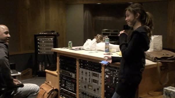 facebook_1770907700447_7427725251617556721